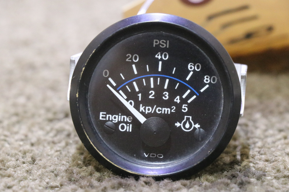 USED 1221015224A ENGINE OIL DASH GAUGE RV PARTS FOR SALE RV Components 