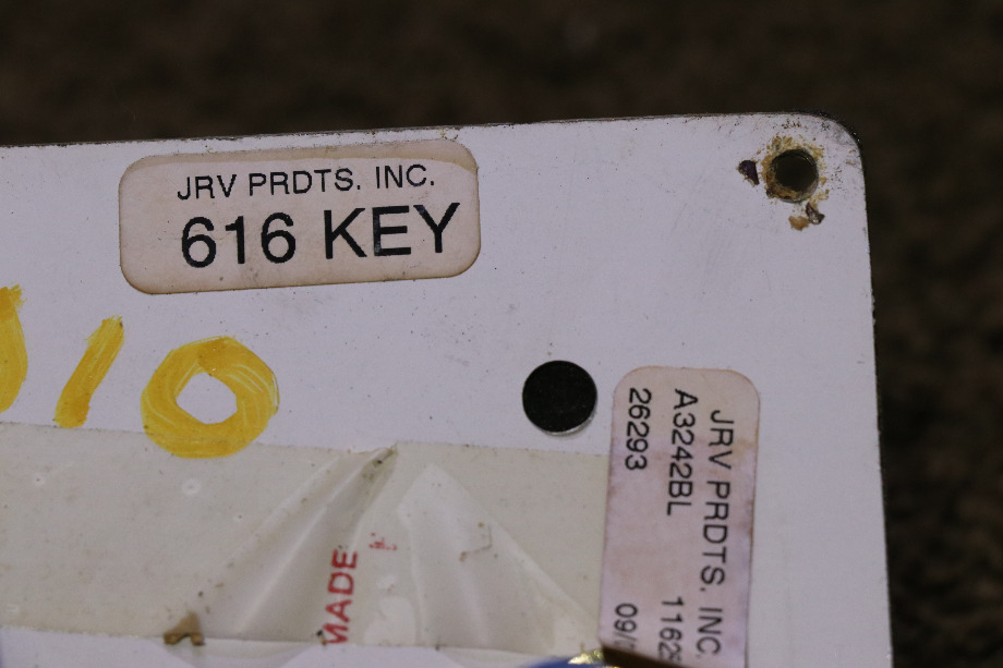 USED A3242BL SLIDE ROOM KEY & SWITCH CONTROL PANEL RV PARTS FOR SALE RV Components 