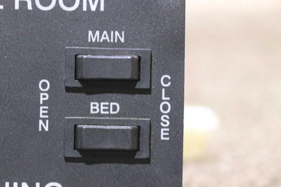 USED A3242BL SLIDE ROOM KEY & SWITCH CONTROL PANEL RV PARTS FOR SALE RV Components 