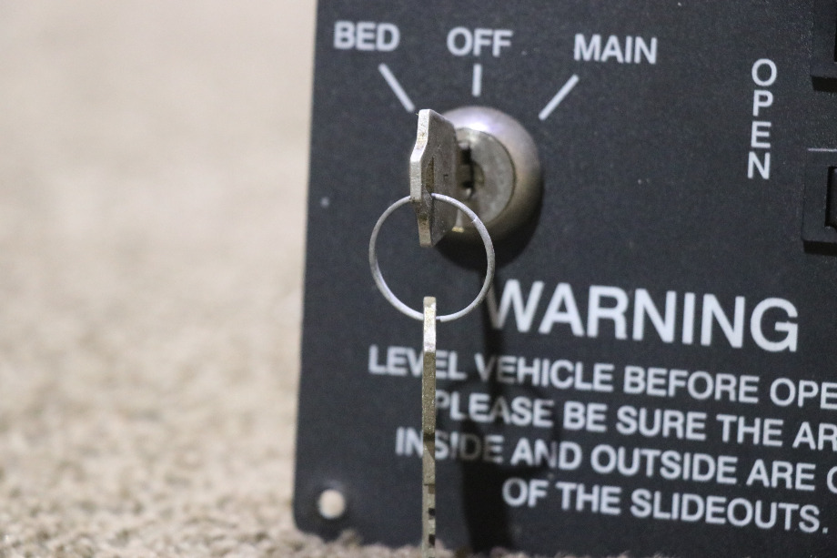 USED A3242BL SLIDE ROOM KEY & SWITCH CONTROL PANEL RV PARTS FOR SALE RV Components 