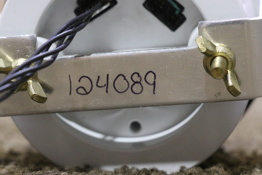 USED FREIGHTLINER W22-00024-014 SPEEDOMETER DASH GAUGE MOTORHOME PARTS FOR SALE RV Components 