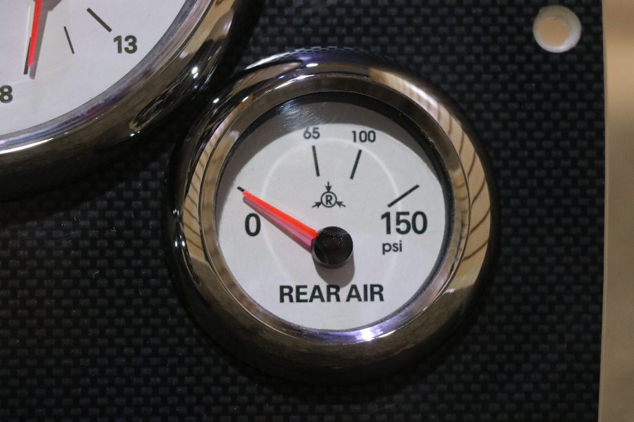USED RV/MOTORHOME COMPLETE FREIGHTLINER DASH GAUGE CLUSTER FOR SALE RV Components 