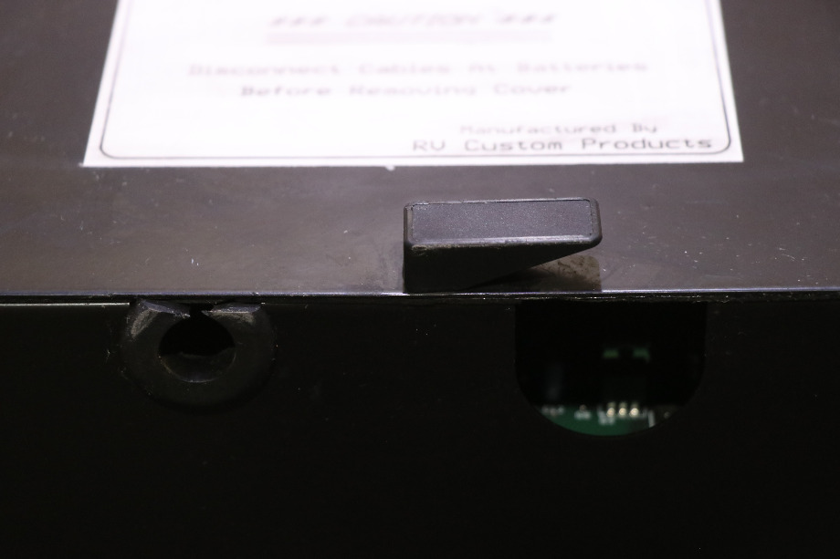 USED RV CUSTOM PRODUCTS F73-1042 BATTERY CONTROL CENTER MOTORHOME PARTS FOR SALE RV Components 