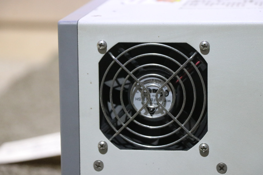 USED RV/MOTORHOME XANTREX SINE WAVE INVERTER/CHARGER RS3000 FOR SALE RV Components 