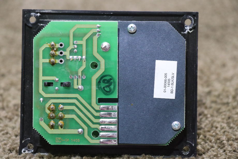 USED MOTORHOME INTELLITEC 01-00066-005 BATTERY DISCONNECT PANEL FOR SALE RV Components 