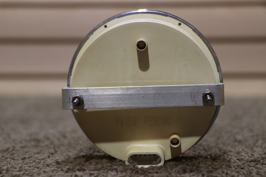 USED MOTORHOME FREIGHTLINER 6913-00070-01 3 IN 1 SPEED / FUEL / VOLT DASH GAUGE FOR SALE RV Components 