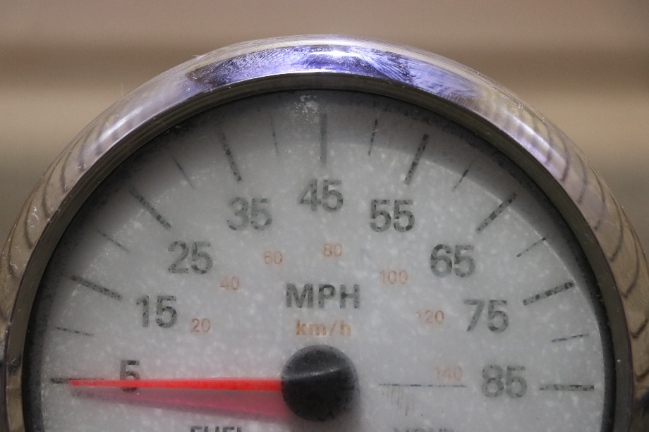 USED MOTORHOME FREIGHTLINER 6913-00070-01 3 IN 1 SPEED / FUEL / VOLT DASH GAUGE FOR SALE RV Components 