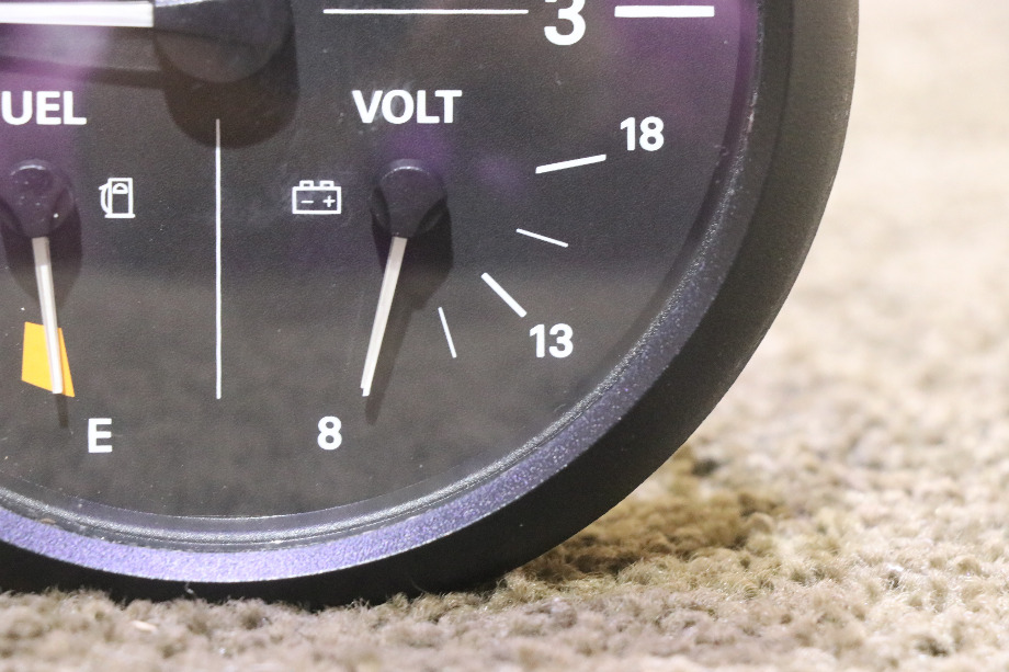 USED RV/MOTORHOME FREIGHTLINER 3 IN 1 TACH / FUEL / VOLT DASH GAUGE 6913-00061-01 FOR SALE RV Components 