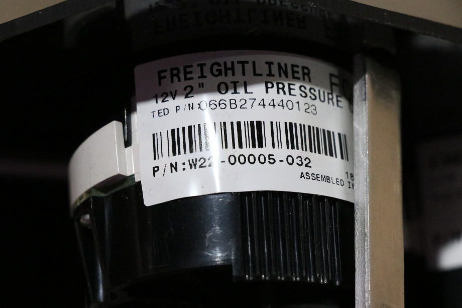 USED RV/MOTORHOME COMPLETE FREIGHTLINER DASH CLUSTER FOR SALE RV Components 