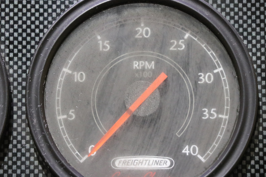 USED RV/MOTORHOME COMPLETE FREIGHTLINER DASH CLUSTER FOR SALE RV Components 