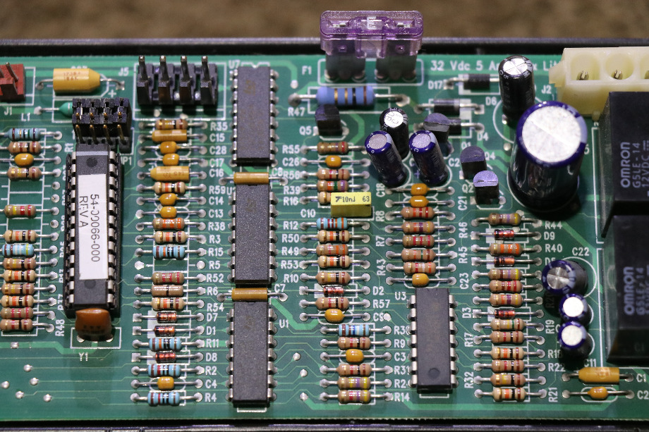 USED MOTORHOME INTELLITEC SMART EMS BOARD FOR SALE RV Components 