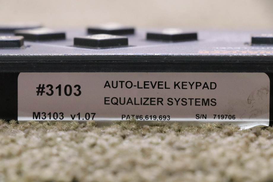 USED EQUALIZER SYSTEMS AUTO LEVEL TOUCH PAD 3103 RV/MOTORHOME PARTS FOR SALE RV Components 