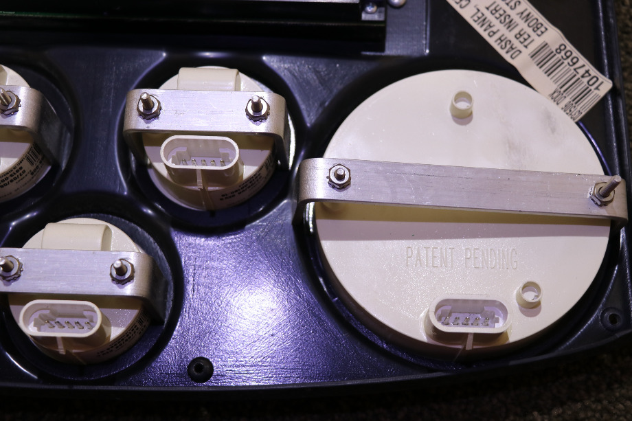 USED MOTORHOME COMPLETE FREIGHTLINER DASH GAUGE CLUSTER FOR SALE RV Components 