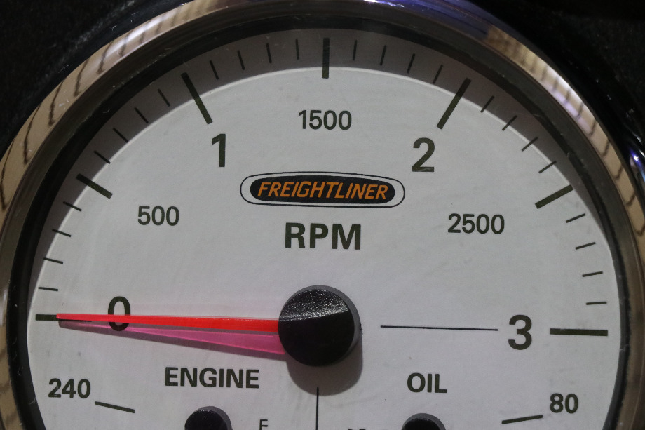 USED MOTORHOME COMPLETE FREIGHTLINER DASH GAUGE CLUSTER FOR SALE RV Components 
