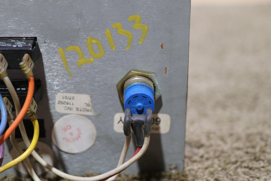 USED RV/MOTORHOME SLIDE ROOM KEY & SWITCH CONTROL PANEL FOR SALE RV Components 