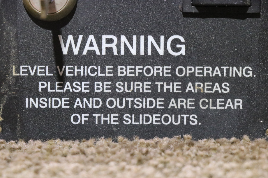 USED RV/MOTORHOME SLIDE ROOM KEY & SWITCH CONTROL PANEL FOR SALE RV Components 