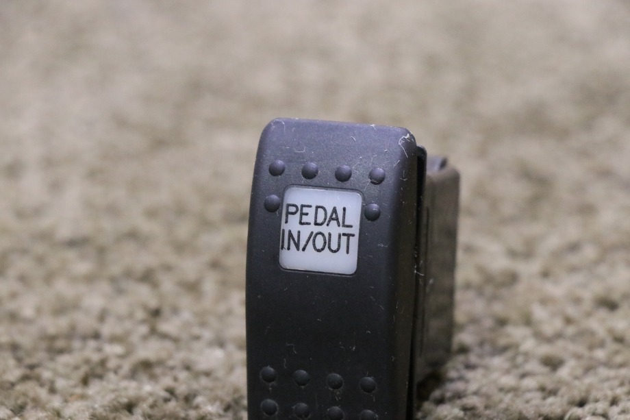 USED PEDAL IN / OUT DASH SWITCH VLD1 RV/MOTORHOME PARTS FOR SALE RV Components 