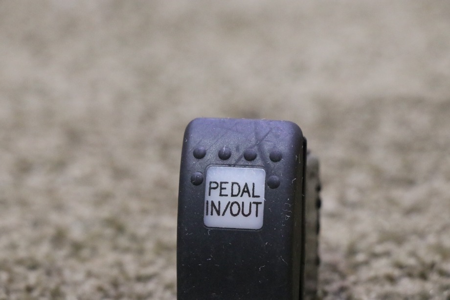 USED MOTORHOME PEDAL IN / OUT VLD1 DASH SWITCH FOR SALE RV Components 