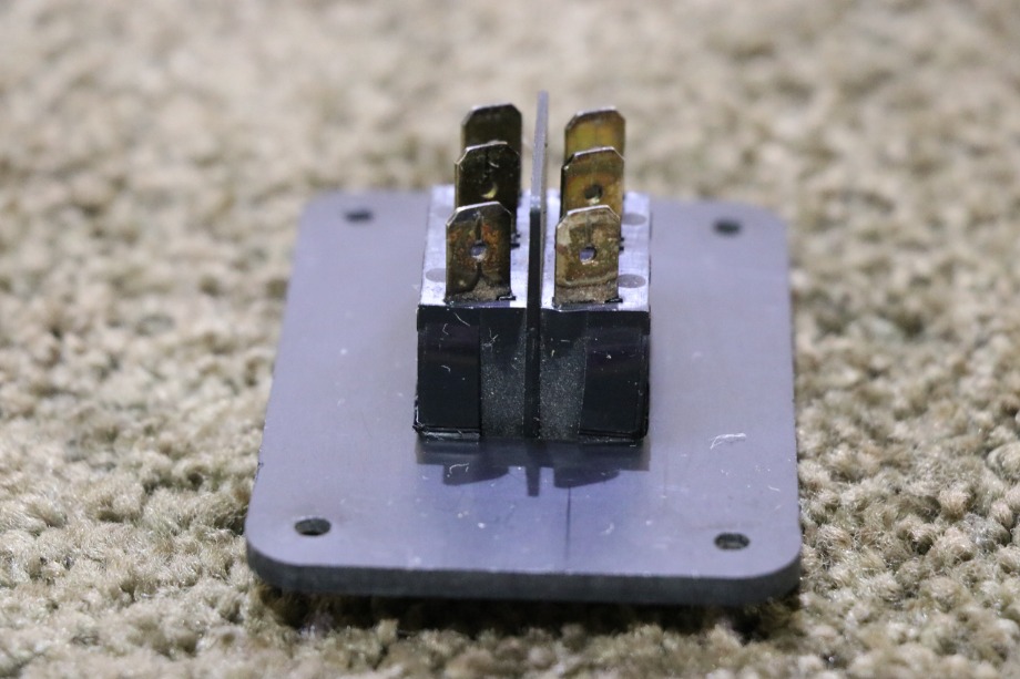 USED RV MONACO ROOM SLIDE IN / OUT SWITCH PANEL FOR SALE RV Components 