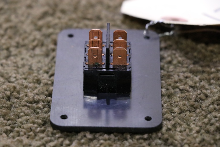 USED RV/MOTORHOME MONACO ROOM SLIDE IN / OUT SWITCH PANEL FOR SALE RV Components 