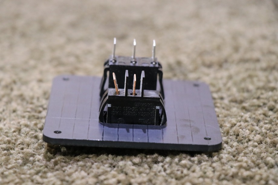 USED MONACO BEDROOM / HALL SWITCH PANEL RV PARTS FOR SALE RV Components 