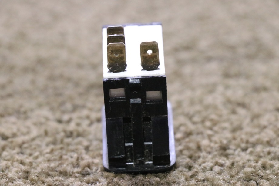 USED MOTORHOME BATTERY DASH SWITCH FOR SALE RV Components 