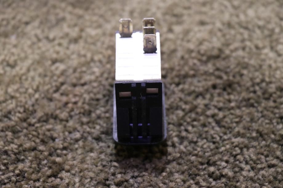 USED MOTORHOME BATTERY DASH SWITCH FOR SALE RV Components 