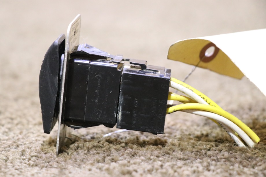 USED ON / OFF AUX BATTERY SWITCH PANEL RV PARTS FOR SALE RV Components 
