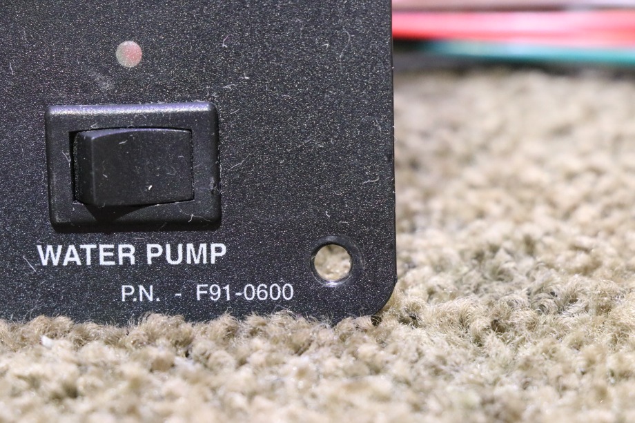 USED RV F91-0600 KIB BATTERY / WATER SWITCH PANEL FOR SALE RV Components 