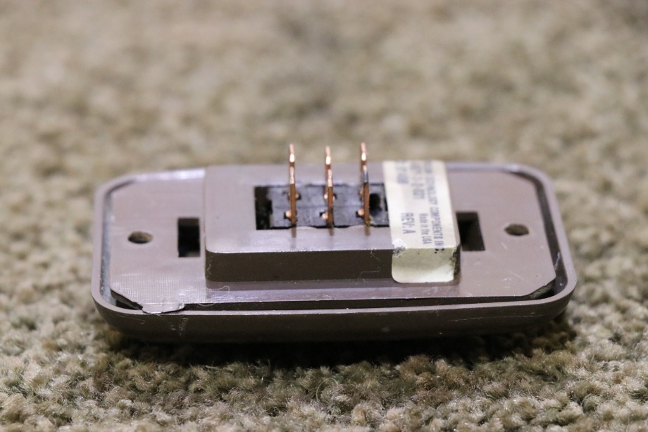 USED AH-ASY-1-2-031 BATTERY DISCONNECT SWITCH PANEL RV PARTS FOR SALE RV Components 