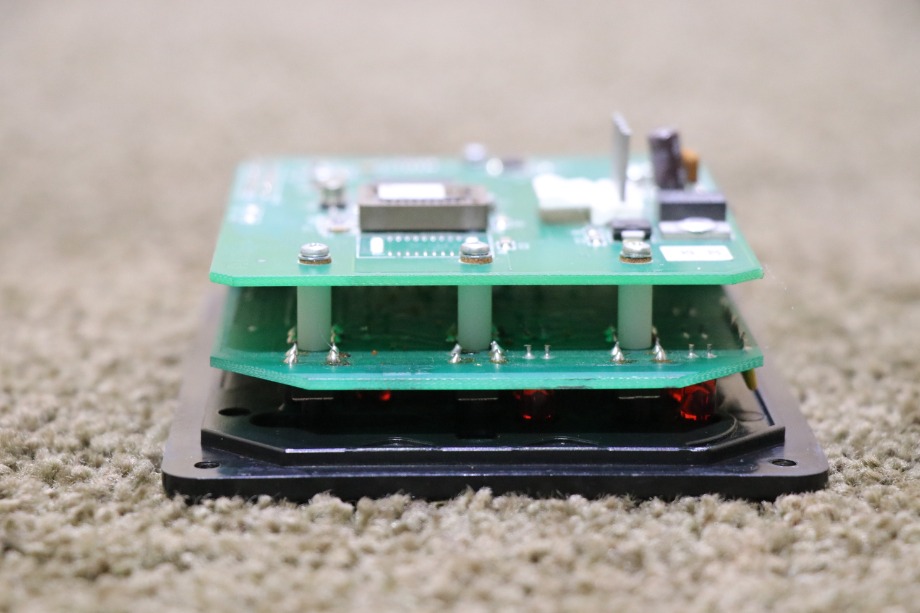 USED MOTORHOME HWH COMPUTERIZED LEVELING TOUCH PAD FOR SALE RV Components 