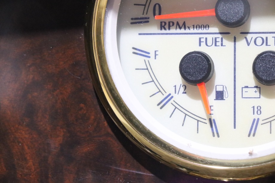 USED RV COMPLETE MONACO SIGNATURE DASH CLUSTER FOR SALE RV Components 