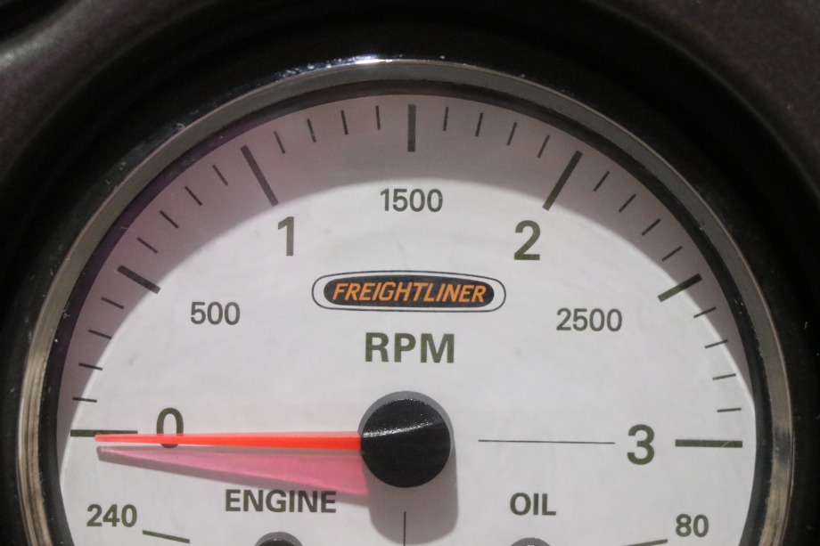 USED MOTORHOME COMPLETE FREIGHTLINER DASH CLUSTER FOR SALE RV Components 