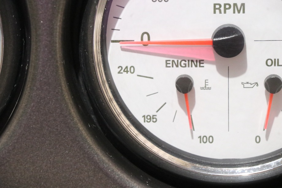USED MOTORHOME COMPLETE FREIGHTLINER DASH CLUSTER FOR SALE RV Components 