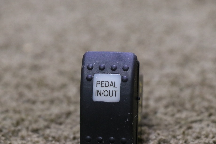 USED PEDAL IN/OUT DASH SWITCH VLD1 RV/MOTORHOME PARTS FOR SALE RV Components 