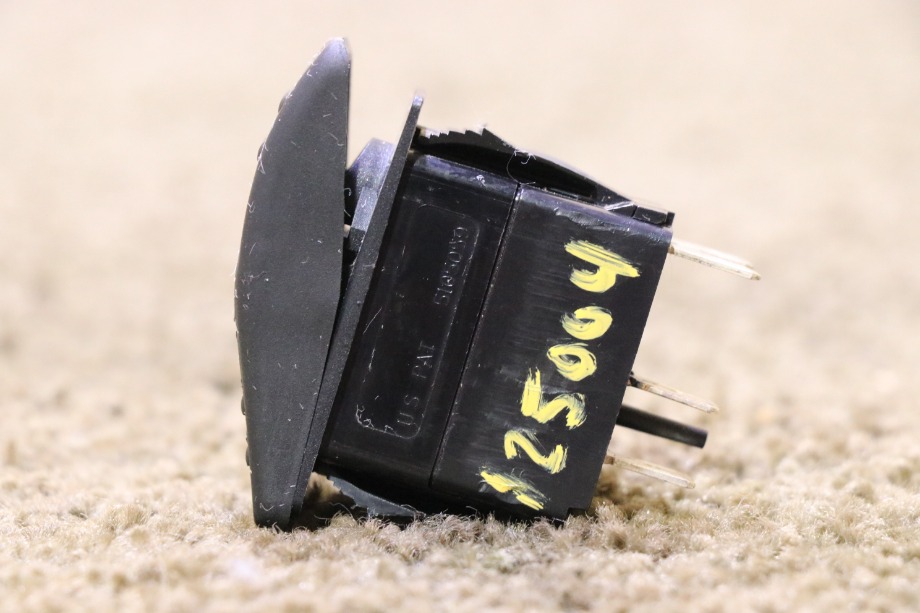 USED CAMERA AIR V2D1 DASH SWITCH MOTORHOME PARTS FOR SALE RV Components 
