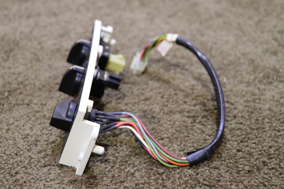 USED MOTORHOME FORD XL5H-19C733-BA DASH AC CONTROL SWITCH PANEL FOR SALE RV Components 