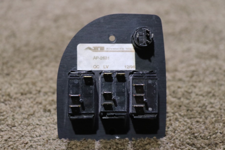 USED RV/MOTORHOME CRUISE CONTROL SWITCH PANEL AP-2631 FOR SALE RV Components 