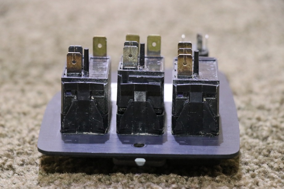 USED RV/MOTORHOME CRUISE CONTROL SWITCH PANEL AP-2631 FOR SALE RV Components 