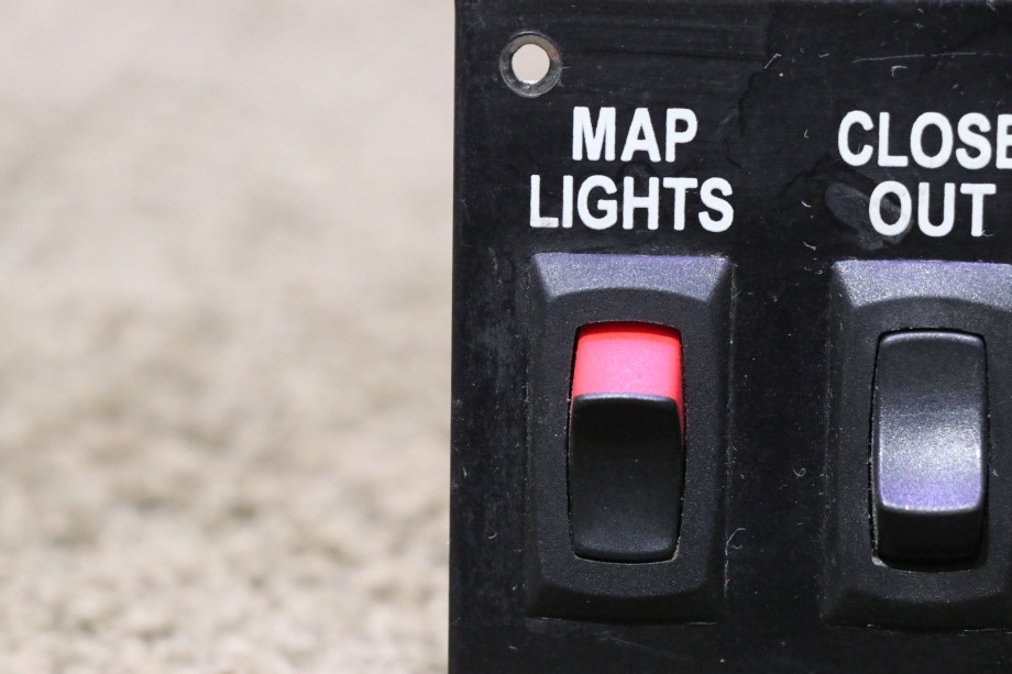 USED BEAVER MAP / CLOSE / VISOR 3 SWITCH PANEL RV/MOTORHOME PARTS FOR SALE RV Components 