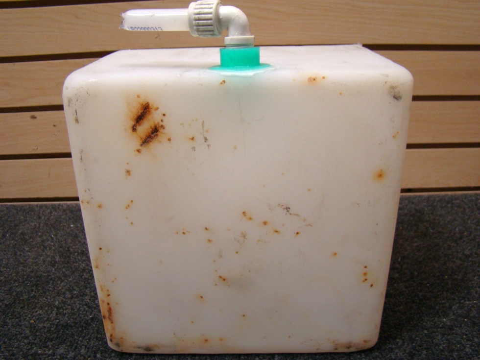USED RV/MOTORHOME 2 GALLON RESERVOIR WATER TANK FOR SALE RV Accessories 