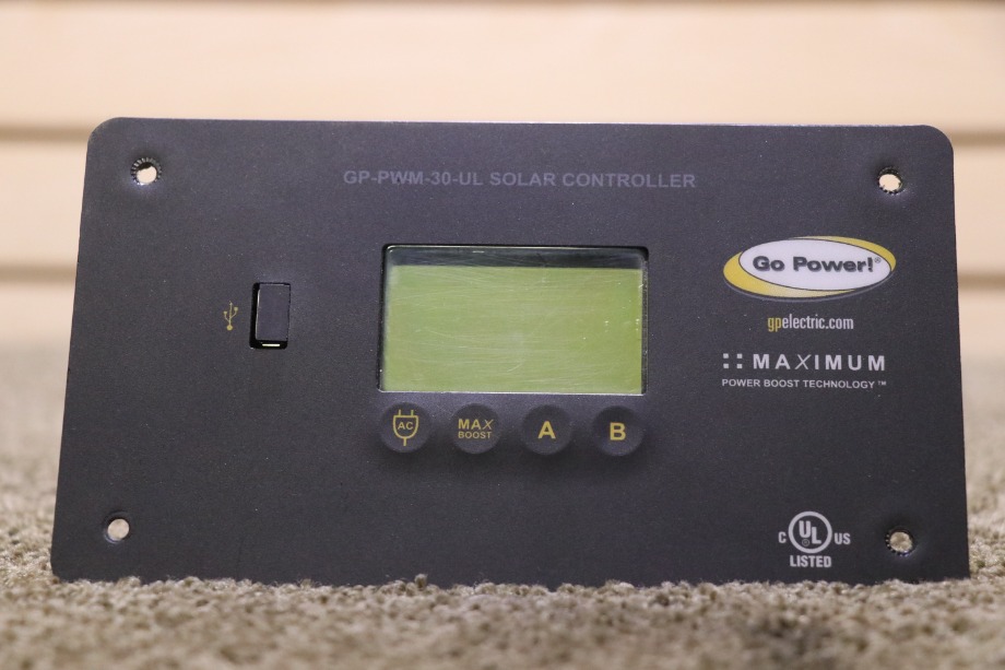 RV Accessories USED RV/MOTORHOME GPPWM30UL GO POWER SOLAR CONTROLLER