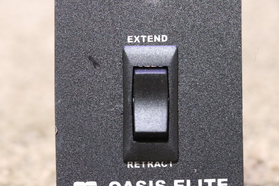 USED RV/MOTORHOME OASIS ELITE EXTEND / RETRACT SWITCH PANEL 3109689.004 FOR SALE RV Accessories 