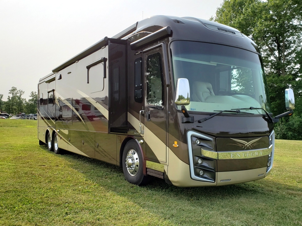 RV Parts 2017 ENTEGRA ASPIRE AUTUMN BERRY IN COLOR ASKING 255,900.00